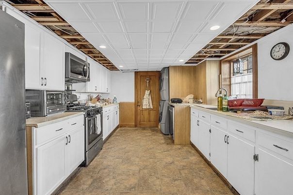 Interior, Kitchen, Recessed Lighting