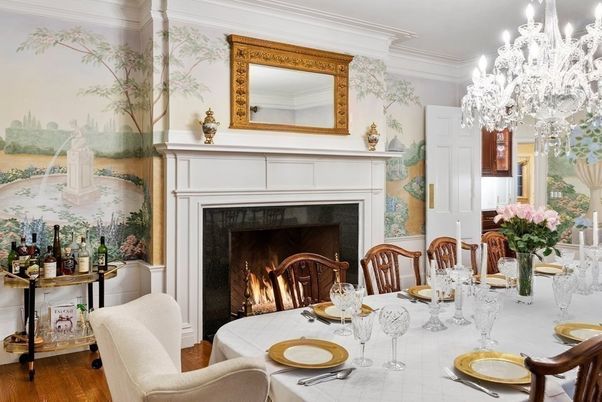 Chandelier, Dining room, Fireplace, Interior, Wood Texture Flooring