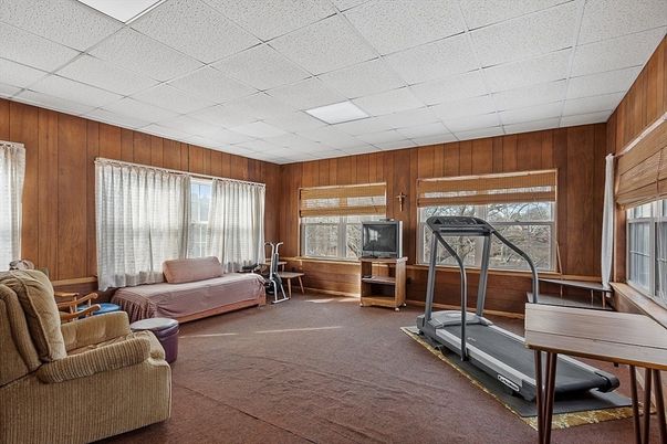 Fitness Equipment, Interior, Wooden Walls