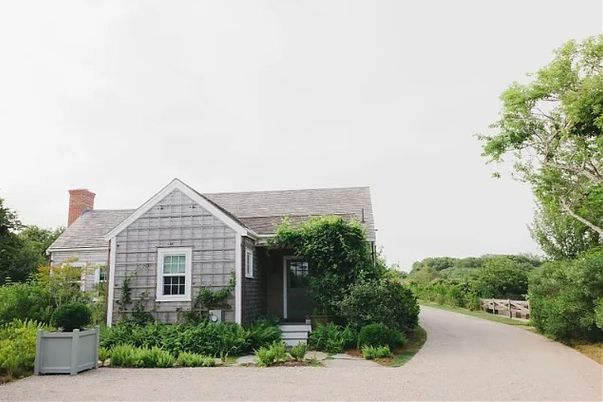 Exterior, Facade, Cape Cod