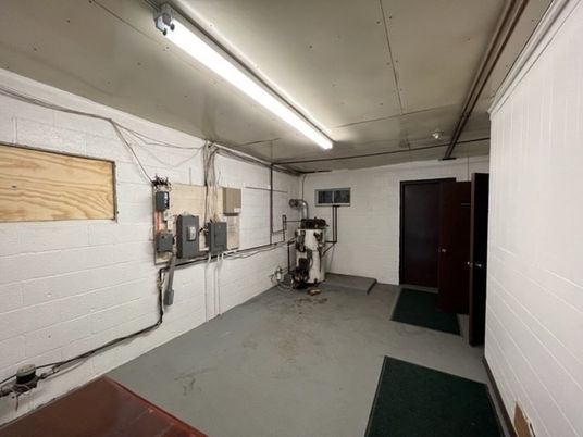 Fitness Equipment, Garage, Interior