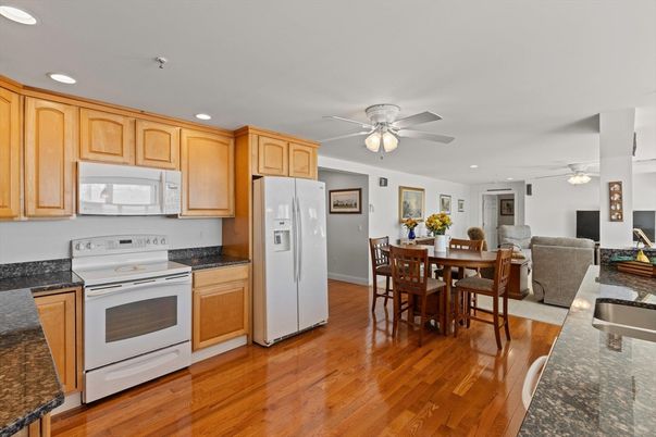 Dining room, Interior, Kitchen, Living room, Recessed Lighting, Wood Texture Flooring