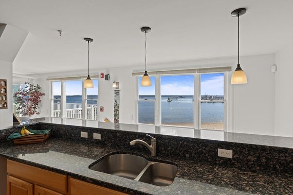 Interior, Pendant Lights, Water