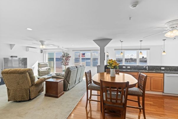 Dining room, Interior, Living room, Pendant Lights, Recessed Lighting, Wood Texture Flooring