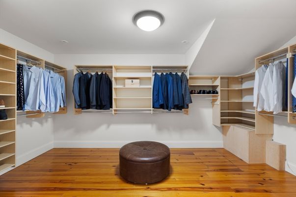 Interior, Walk-in Closets, Wood Texture Flooring