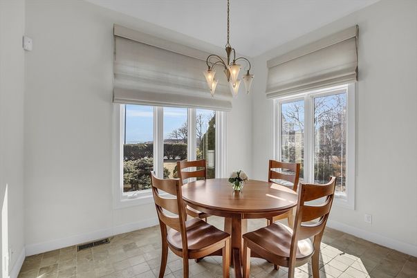Chandelier, Dining room, Interior