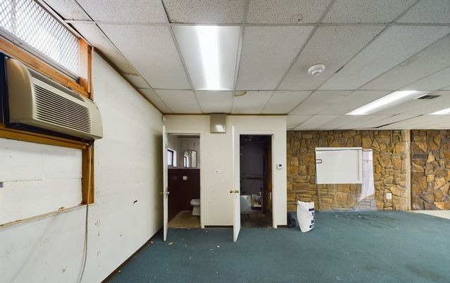 Empty room, Interior, Stone Walls