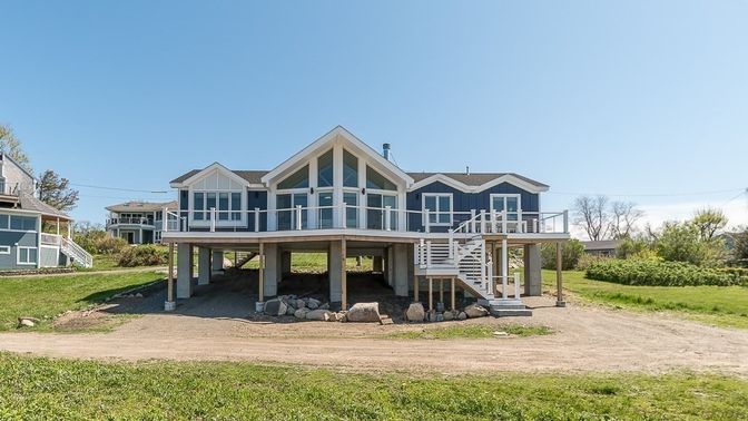 Backyard, Exterior, Facade, Log Home