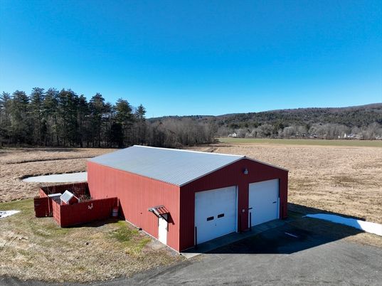Backyard, Detached Garage, Exterior