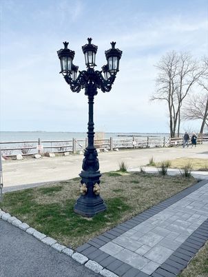 Chandelier, Exterior, Lake, Water