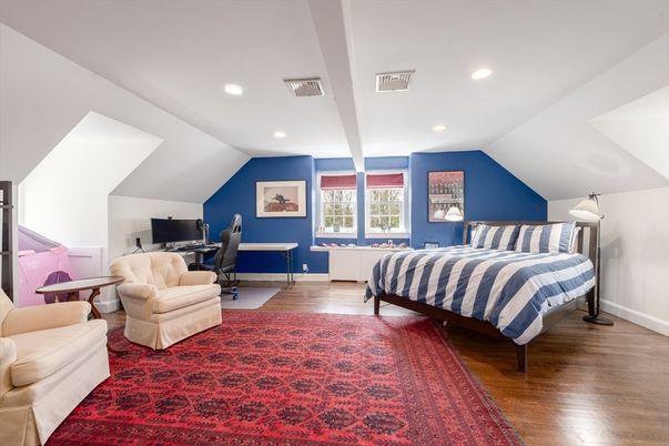 Bedroom, Home Office, Interior, Recessed Lighting, Wood Texture Flooring