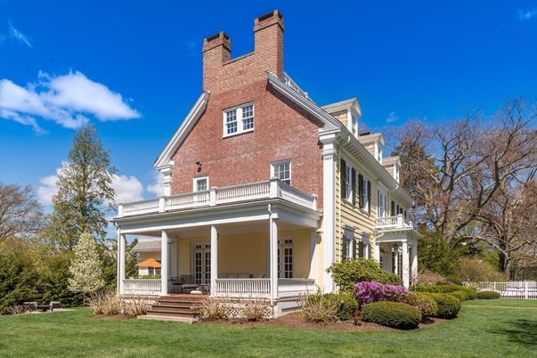 Backyard, Exterior, Facade, Brick Facade, Queen Anne Victorian