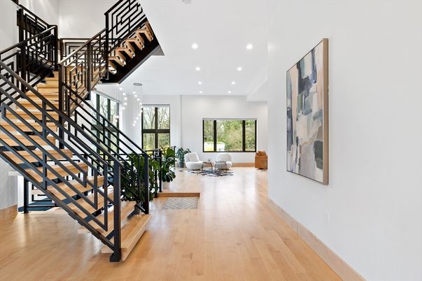 Interior, Recessed Lighting, Wood Texture Flooring