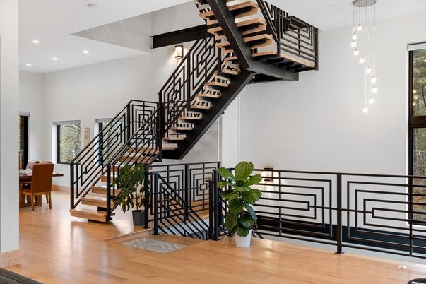 Interior, Pendant Lights, Recessed Lighting, Wood Texture Flooring