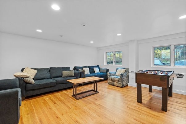 Game Room, Interior, Living room, Recessed Lighting, Wood Texture Flooring