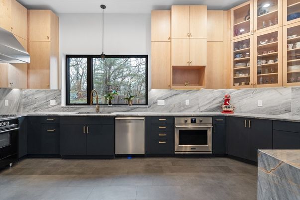 Interior, Kitchen, Stainless Steel Appliances