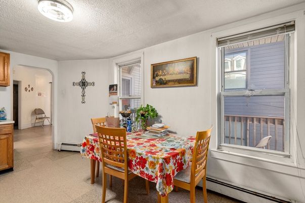 Dining room, Interior
