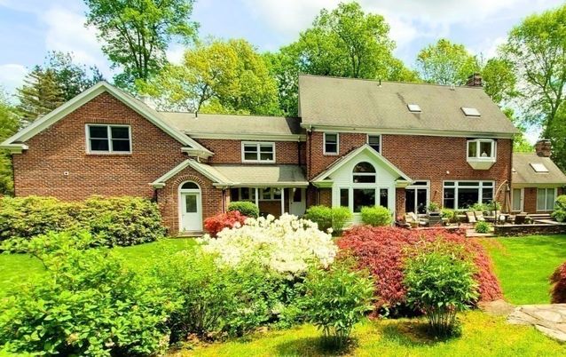 Exterior, Facade, Brick Facade, Brick Traditional