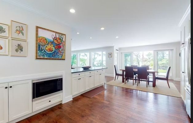 Dining room, Interior, Recessed Lighting, Wood Texture Flooring