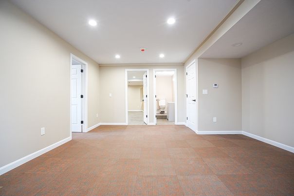 Empty room, Interior, Recessed Lighting