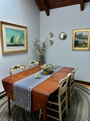 Dining room, Interior, Wooden Beams