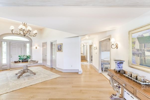 Chandelier, Interior, Wood Texture Flooring