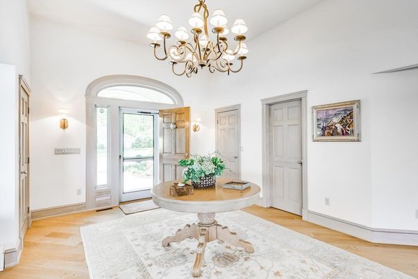 Chandelier, Interior, Wood Texture Flooring
