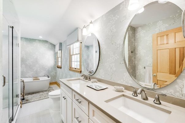 Bathroom, Dual Sink Vanities, Free Standing Baths, Glass Shower, Interior, Recessed Lighting