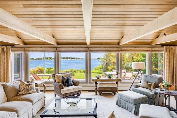 Interior, Living room, Water, Wooden Beams, Wooden Ceilings, Wood Texture Flooring