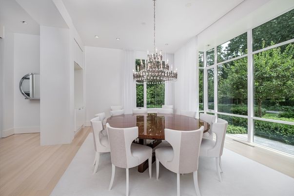 Chandelier, Dining room, Interior, Recessed Lighting, Wood Texture Flooring
