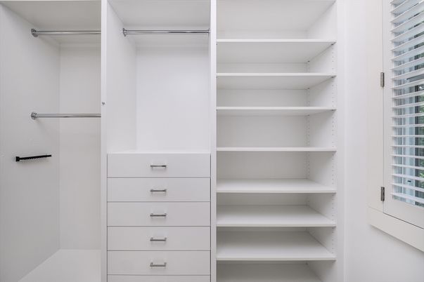 Interior, Walk-in Closets