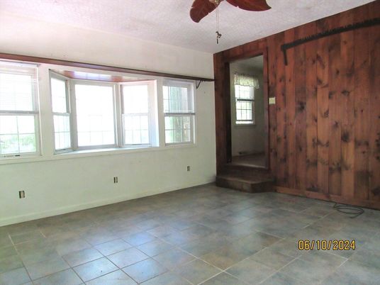 Empty room, Interior, Wooden Walls