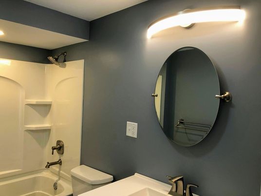 Bathroom, Interior, Recessed Lighting