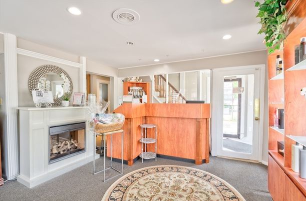 Fireplace, Interior, Recessed Lighting