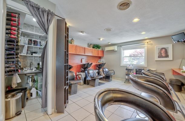Interior, Recessed Lighting