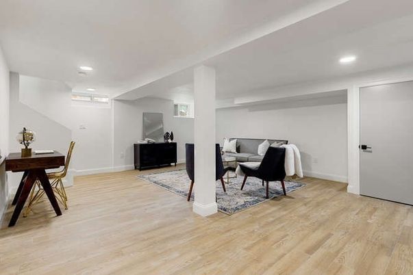 Dining room, Interior, Living room, Recessed Lighting, Wood Texture Flooring