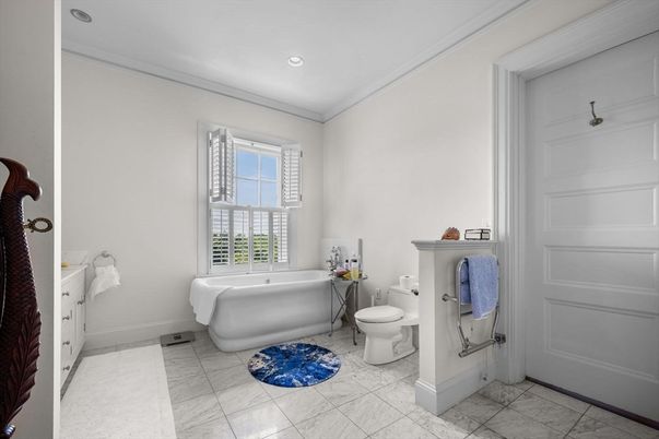 Bathroom, Free Standing Baths, Interior, Recessed Lighting