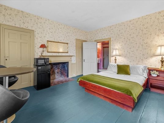 Bedroom, Fireplace, Interior