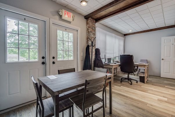 Home Office, Interior, Recessed Lighting, Wooden Beams, Wood Texture Flooring