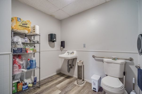 Bathroom, Interior, Wood Texture Flooring