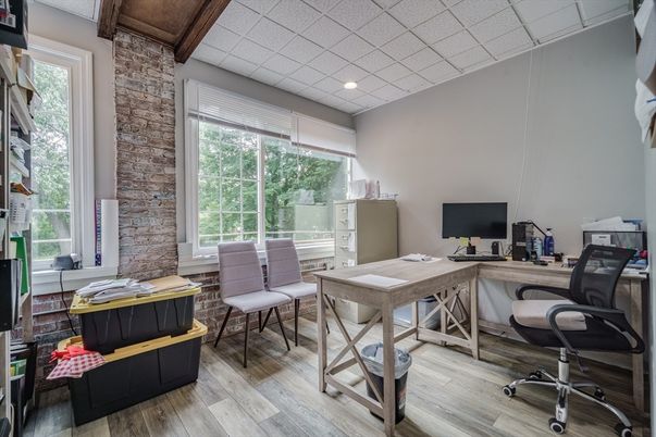 Home Office, Interior, Recessed Lighting, Stone Walls, Wood Texture Flooring
