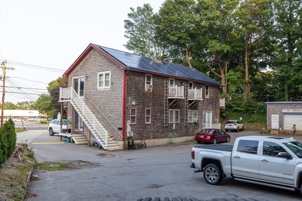 Exterior, Solar Panels
