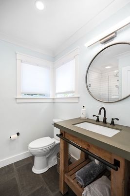 Bathroom, Interior, Recessed Lighting