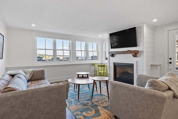 Fireplace, Interior, Living room, Recessed Lighting