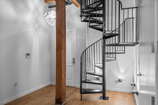 Interior, Pendant Lights, Wood Texture Flooring