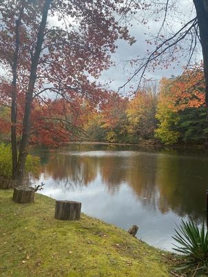 Exterior, Lake