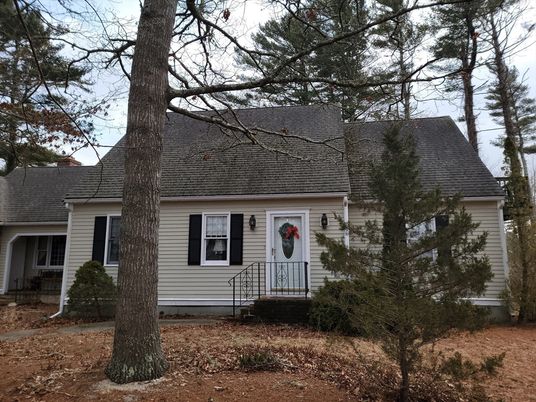 Exterior, Facade, Cape Cod
