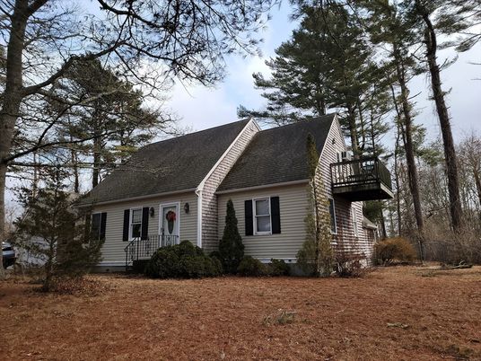 Exterior, Facade, Cape Cod