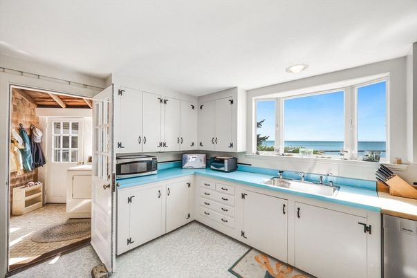 Interior, Kitchen, Recessed Lighting, Stainless Steel Appliances, Water