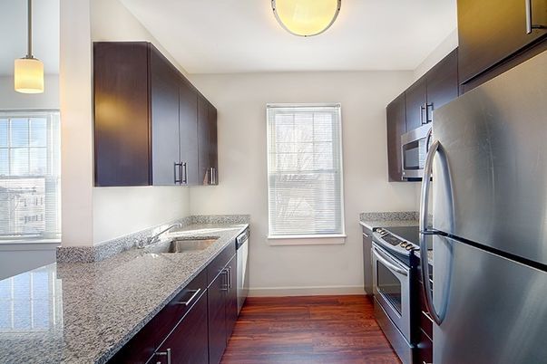 Interior, Kitchen, Pendant Lights, Wood Texture Flooring